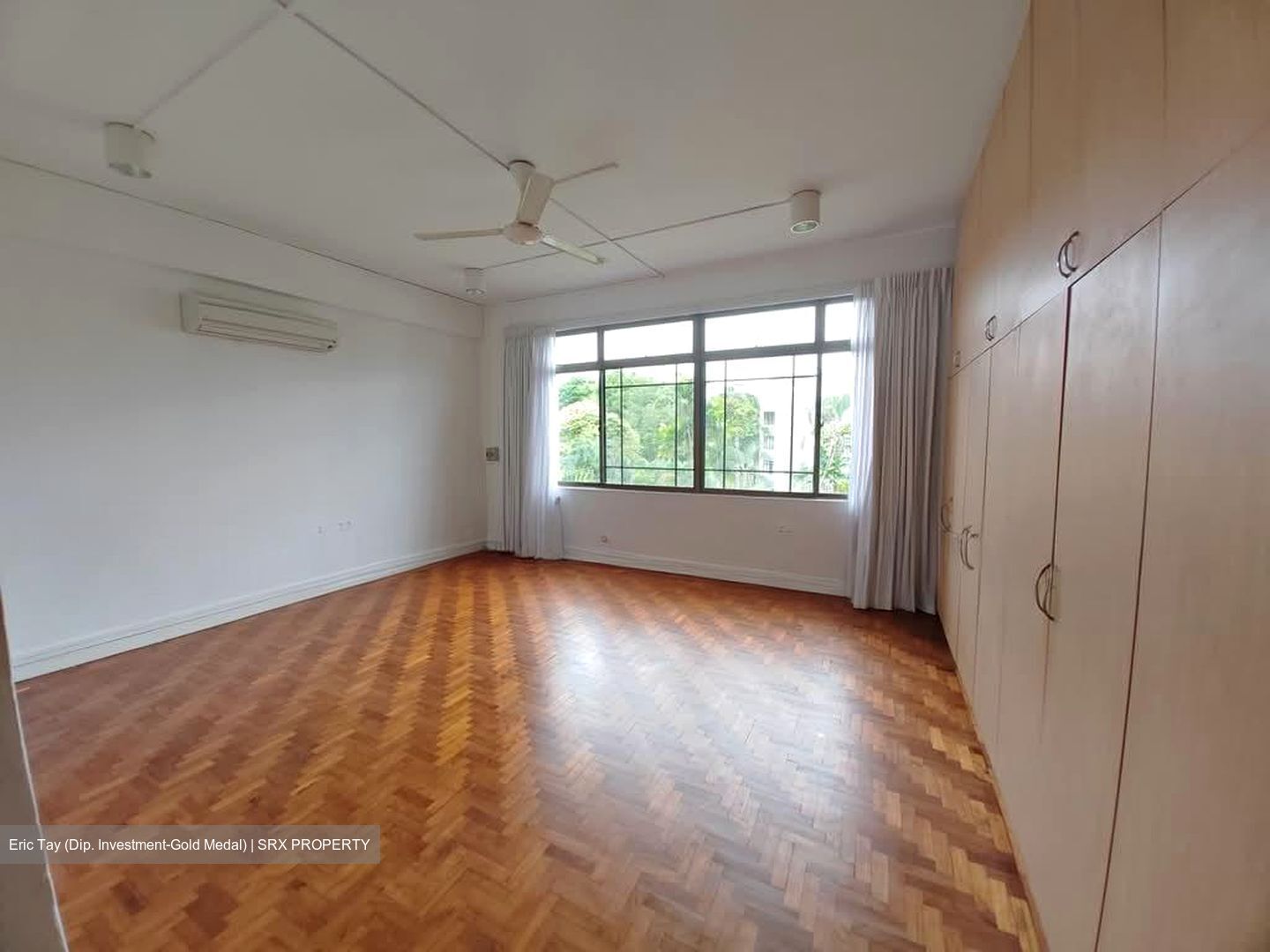 Tanglin Hill Condominium (D10), Condominium #584375101